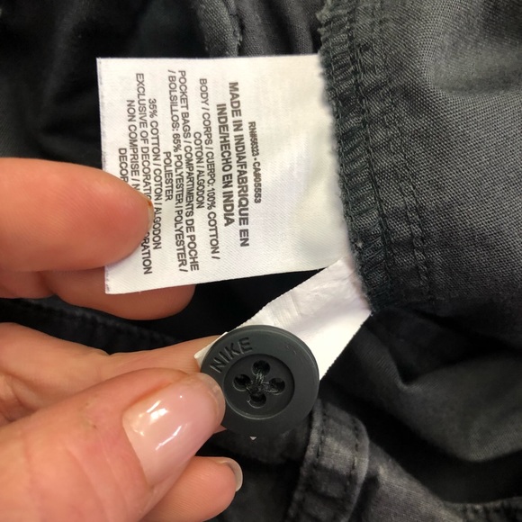 Men’s Nike cargo shorts - Picture 6 of 6